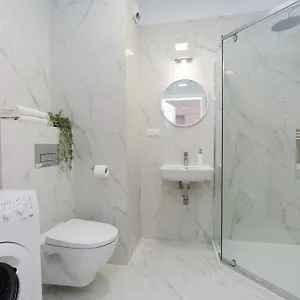 Center - Walowa I Popieluszki By Apartmore Gdańsk